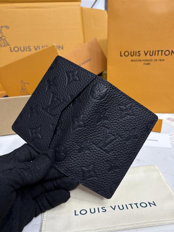 2026122105456596 690